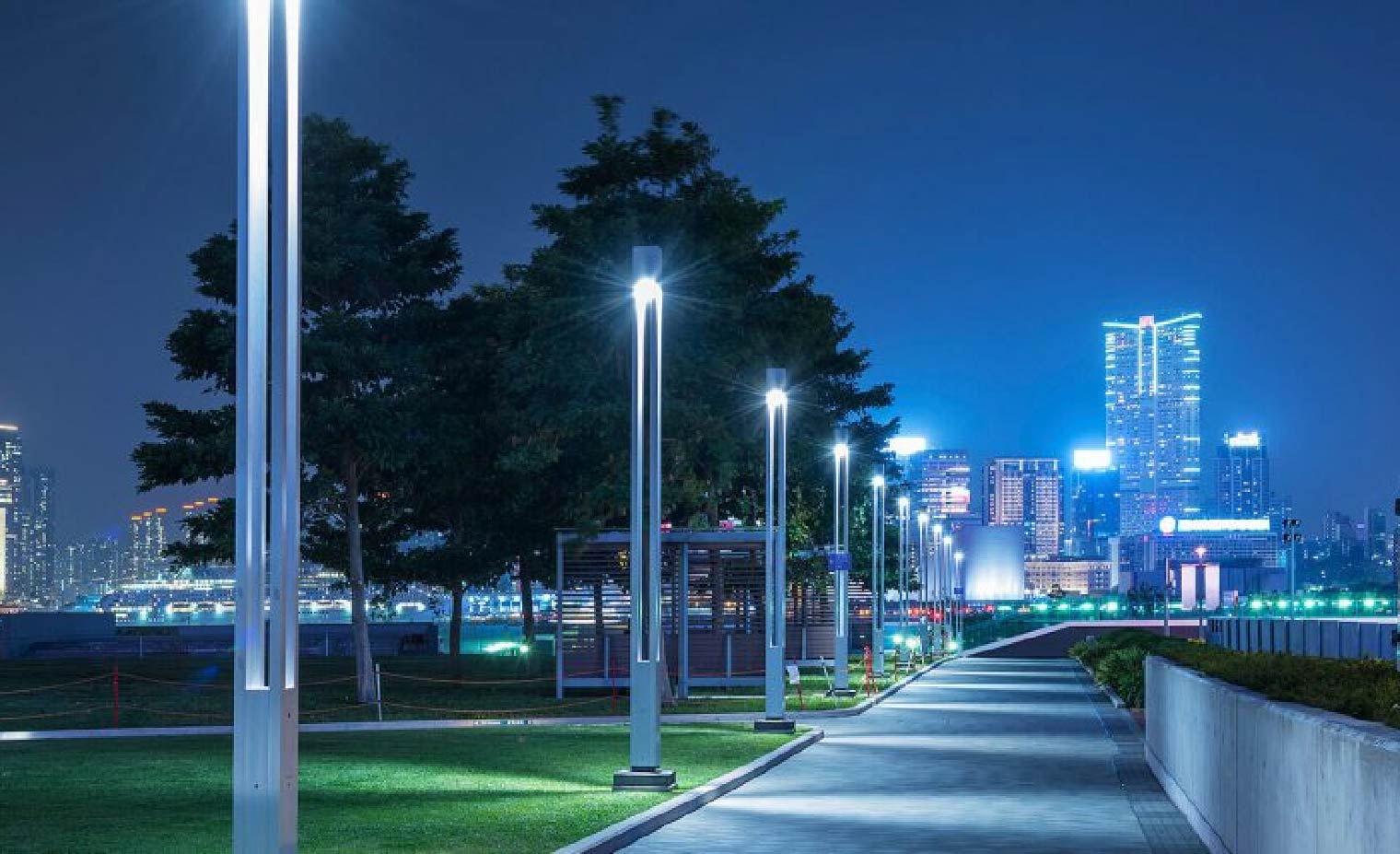 Hệ thống chiếu sáng thông minh (Smart lighting) là gì?